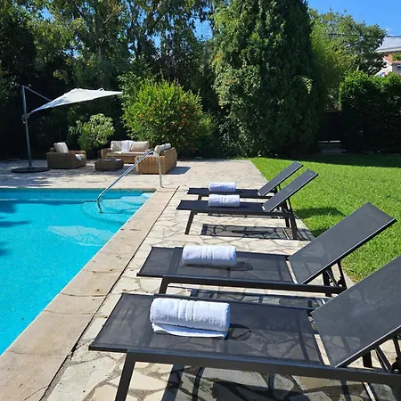 Mas De Charme Avec Piscine Villa *